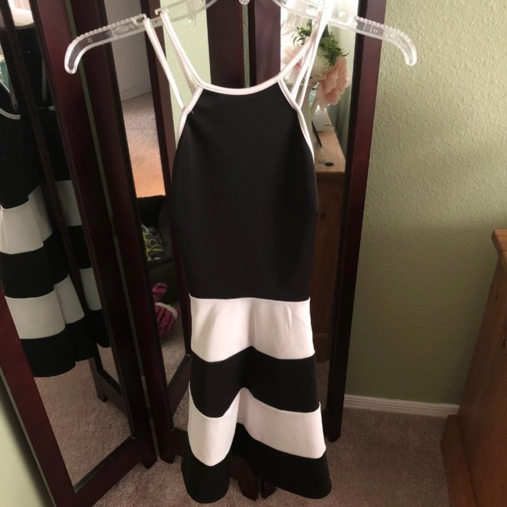 Black and White Crisscrossing Strap Dress